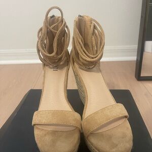 Women's Tan Wedge Sandals